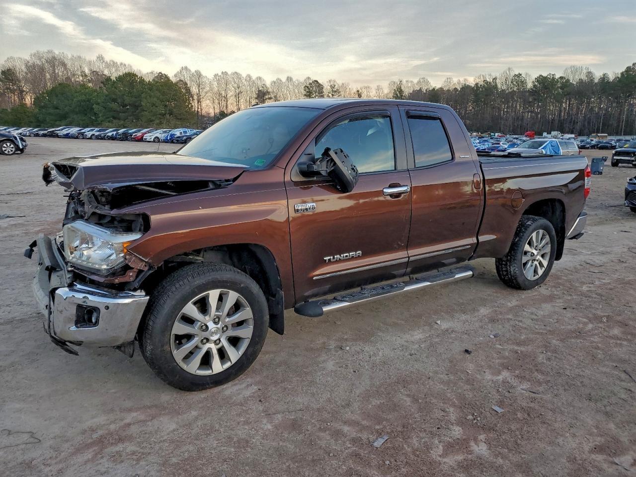 2014 Toyota Tundra Double Cab Limited