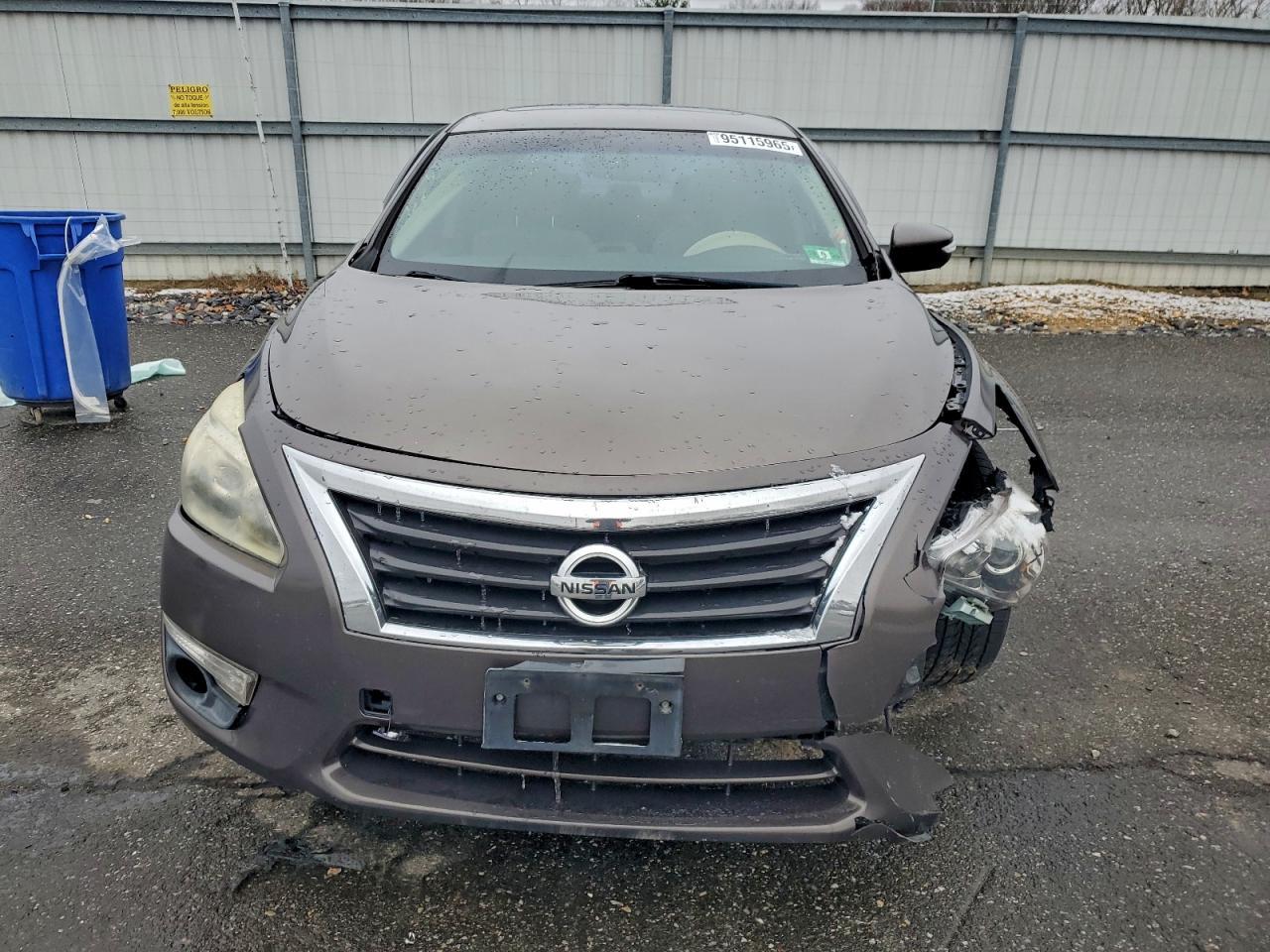 2015 Nissan Altima 2.5 - Фото 5