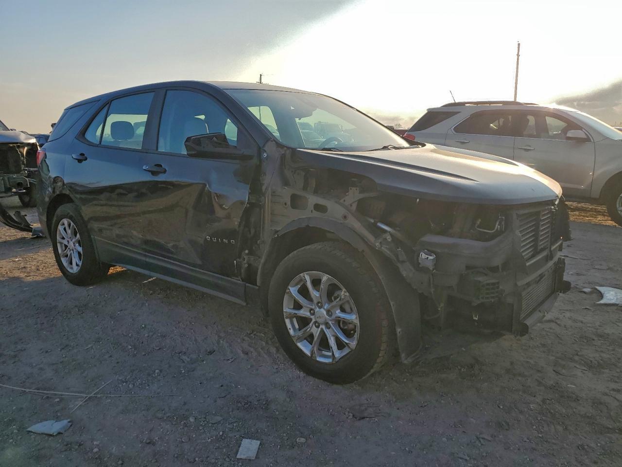 2020 Chevrolet Equinox - Image 4