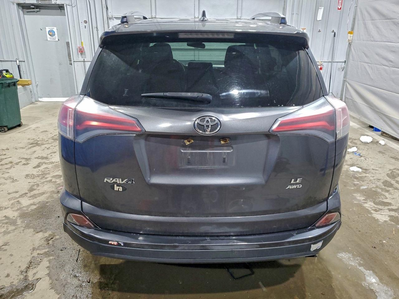 2017 Toyota Rav4 Le - Фото 6