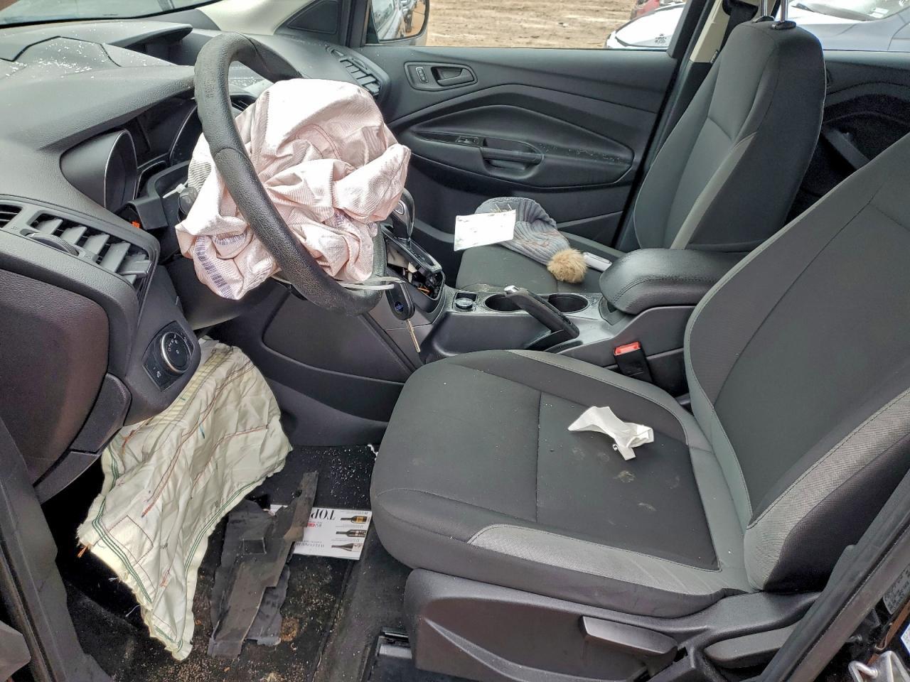 2016 Ford Escape S - Фото 7