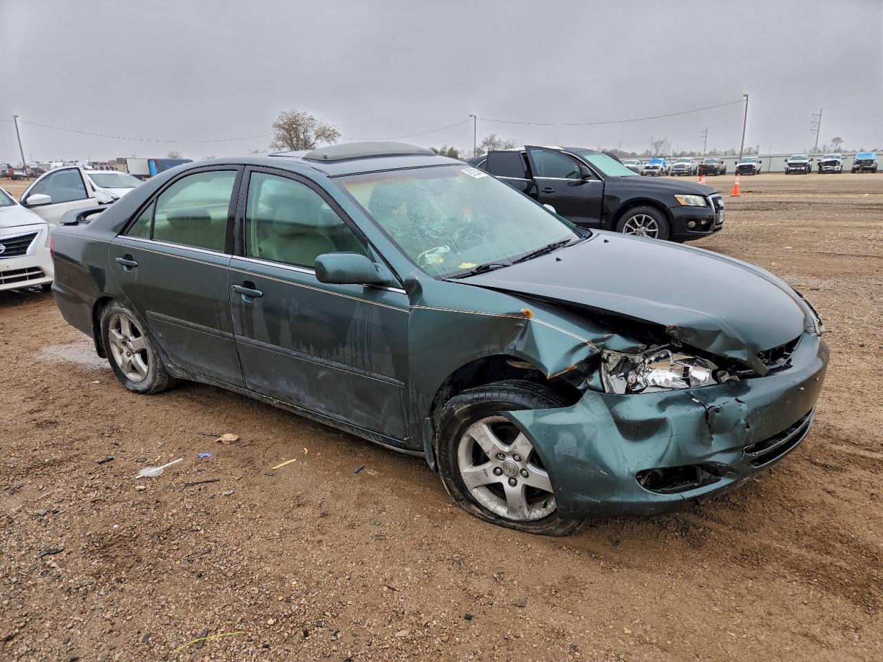 2002 Toyota Camry Le - Фото 4
