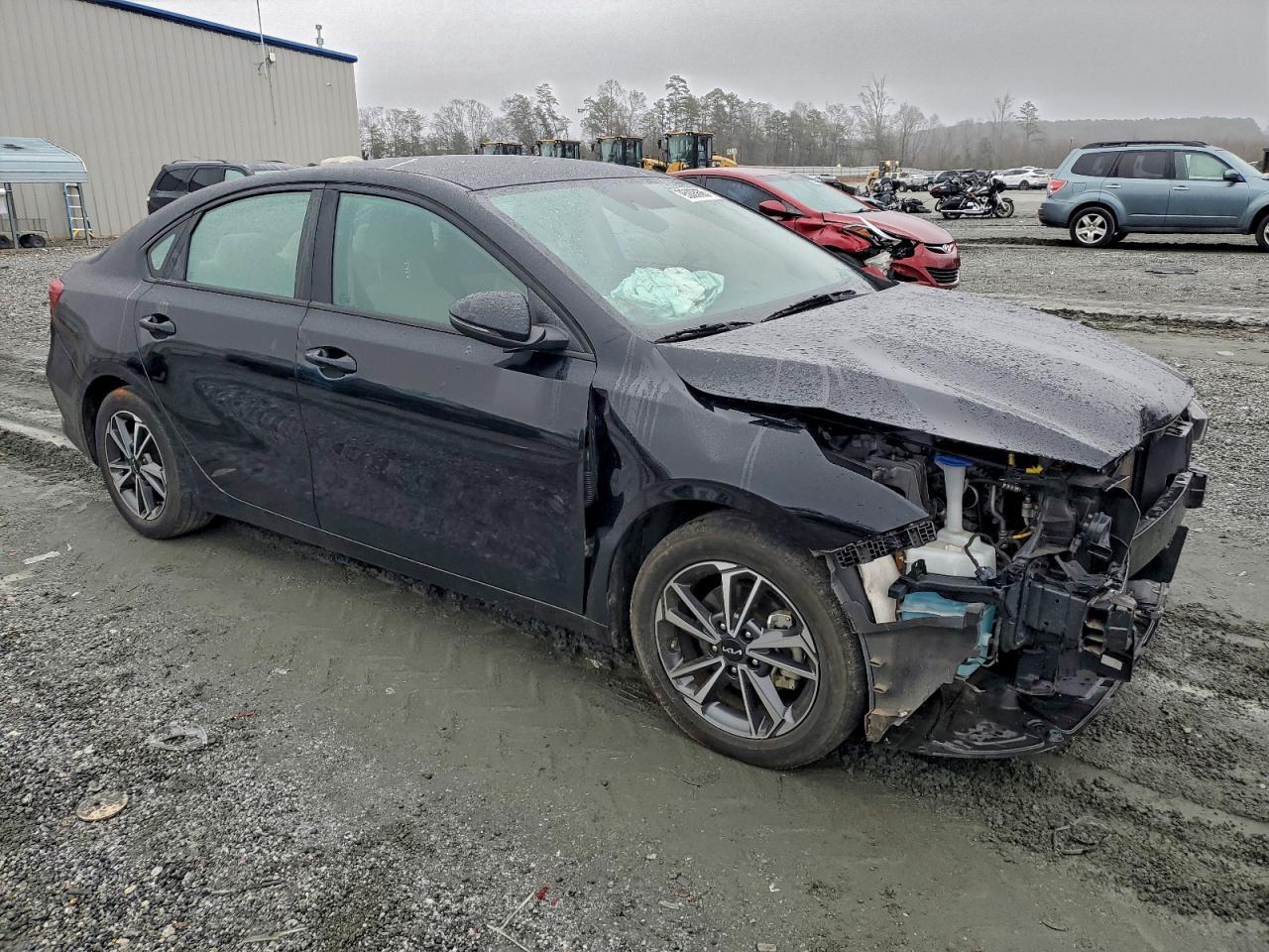 2022 Kia Forte Fe - Image 4
