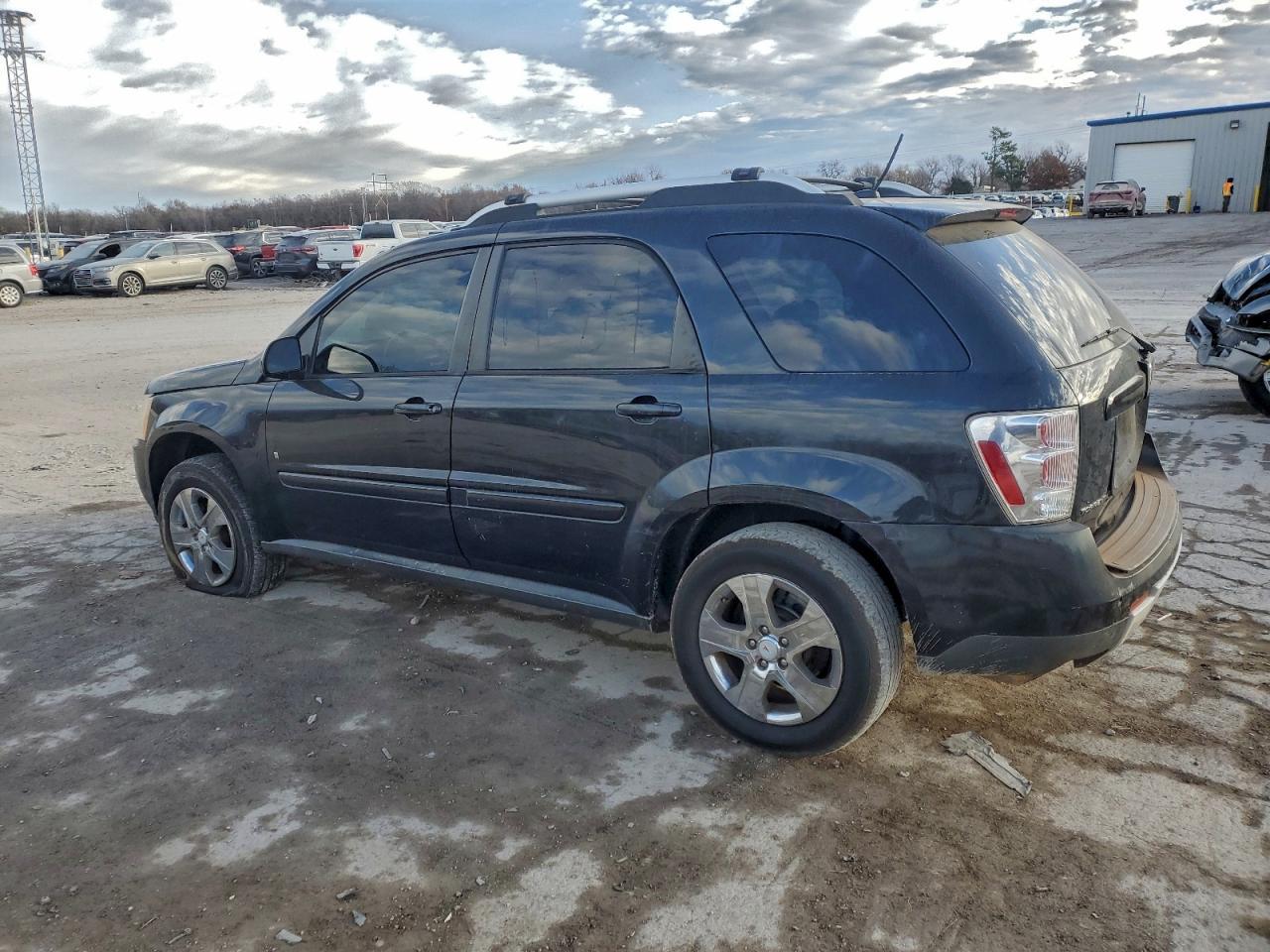 2008 Pontiac Torrent - Фото 2