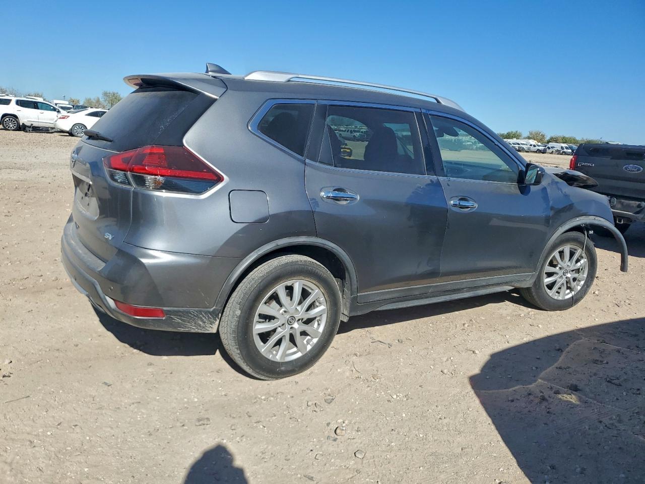 2020 Niss Rogue S - Image 3