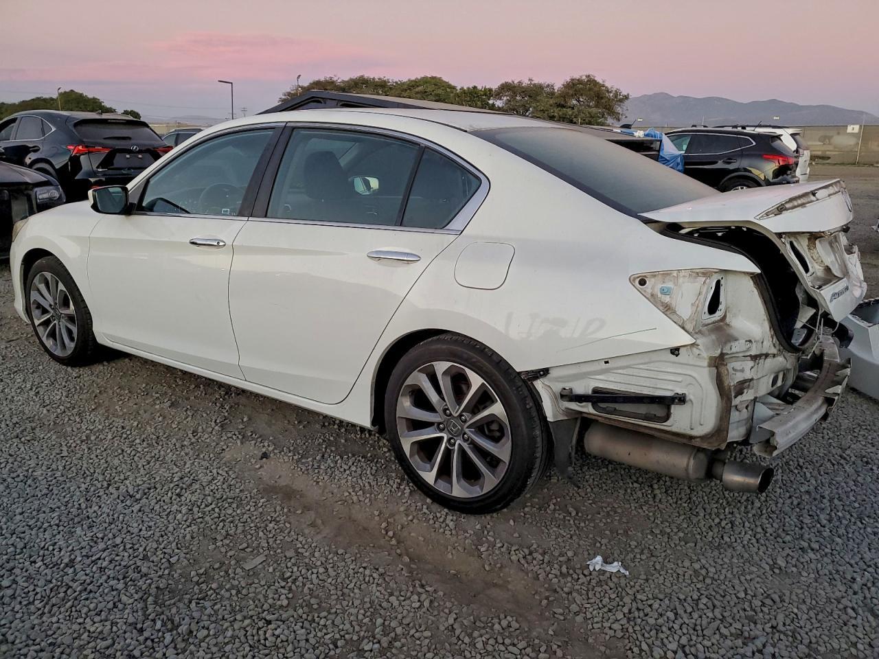 2014 Honda Accord Sport - Фото 2