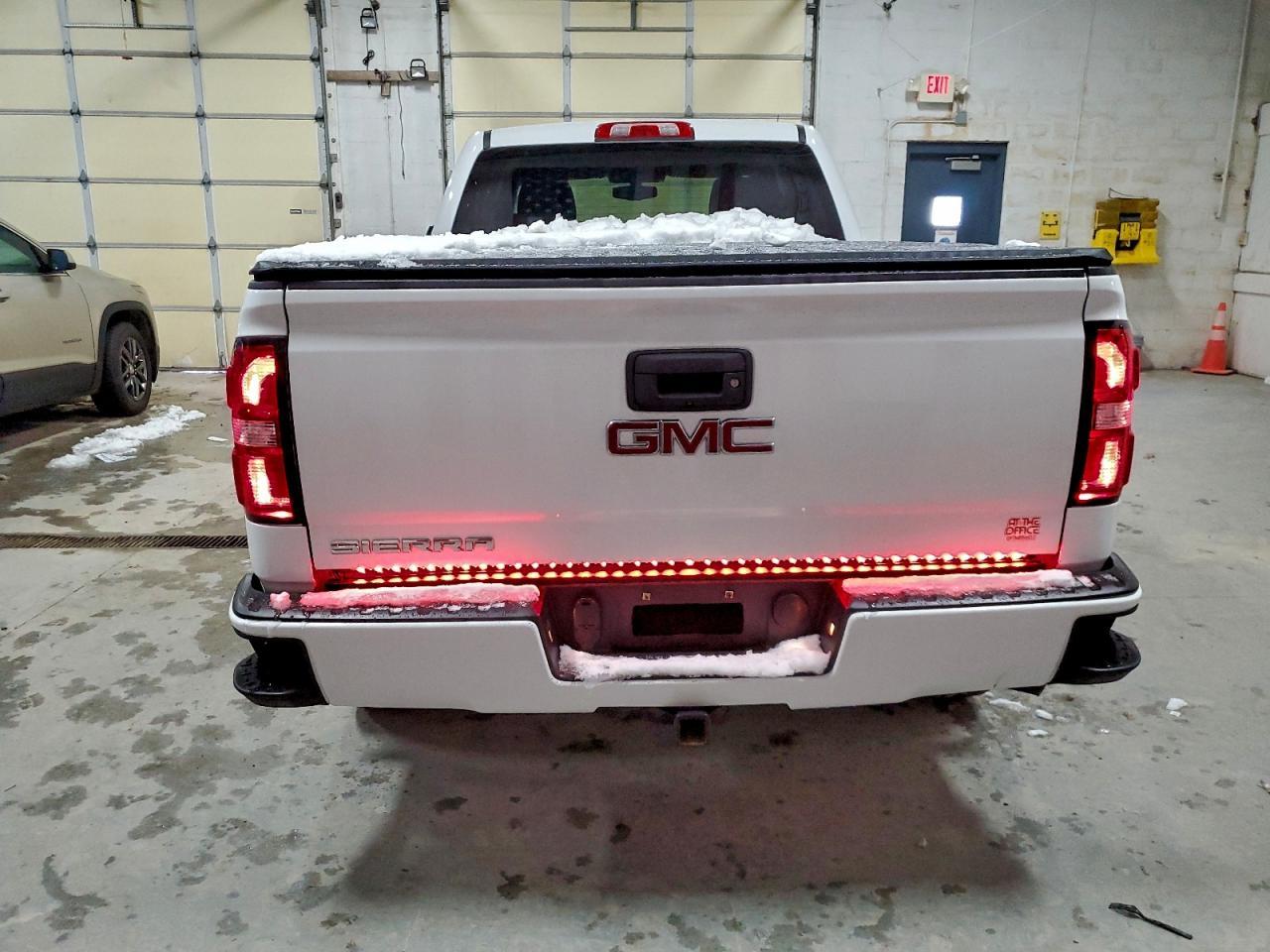 2016 GMC Sierra K1500 - Image 6