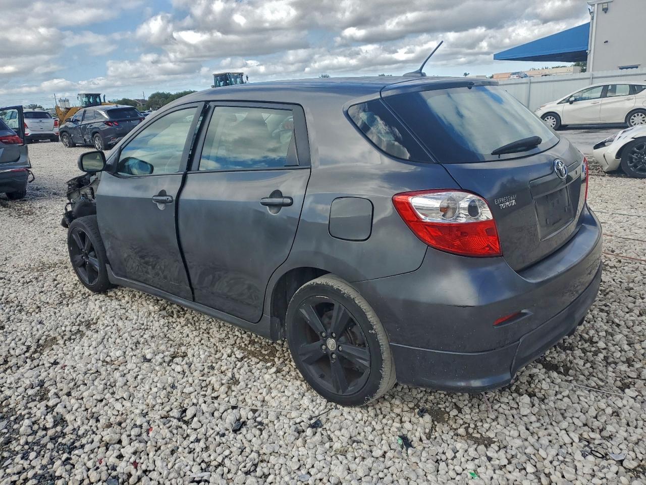 2009 Toyota Corolla Matrix S - Image 2