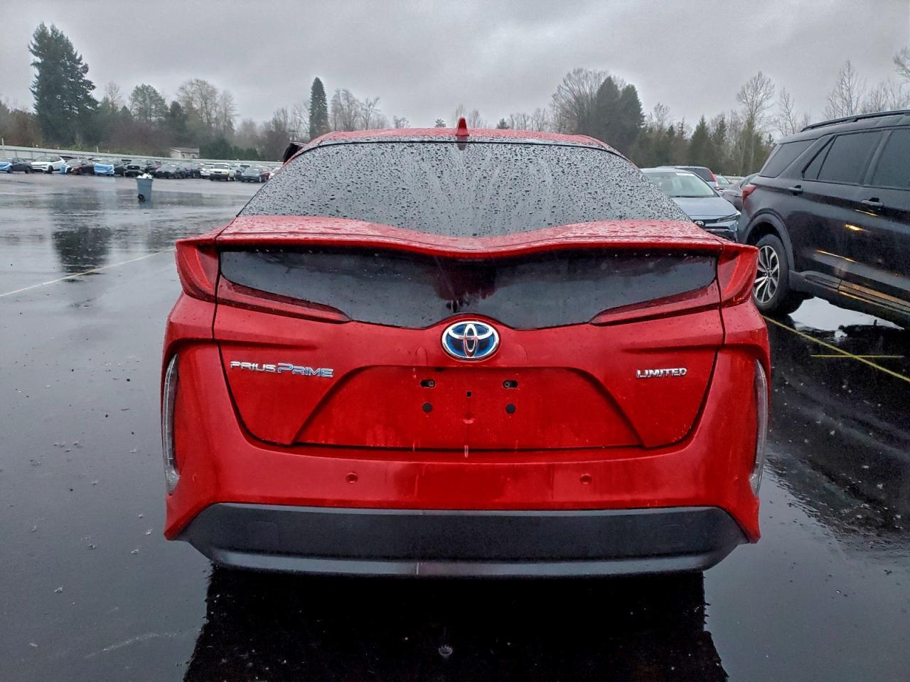 2021 Toyota Prius Prime Le - Фото 6