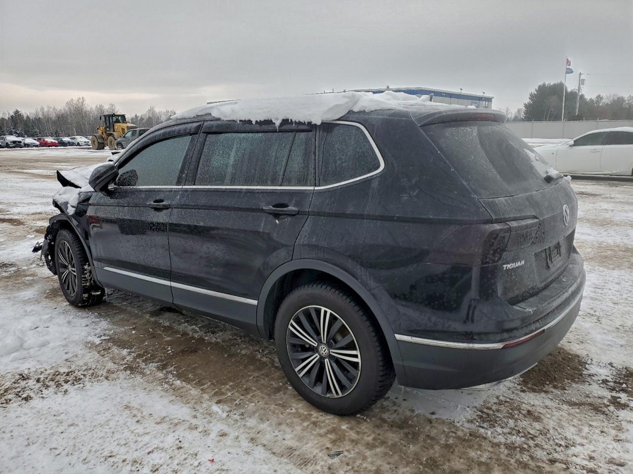 2020 Volkswagen Tiguan Sel Premium R-Line - Image 2