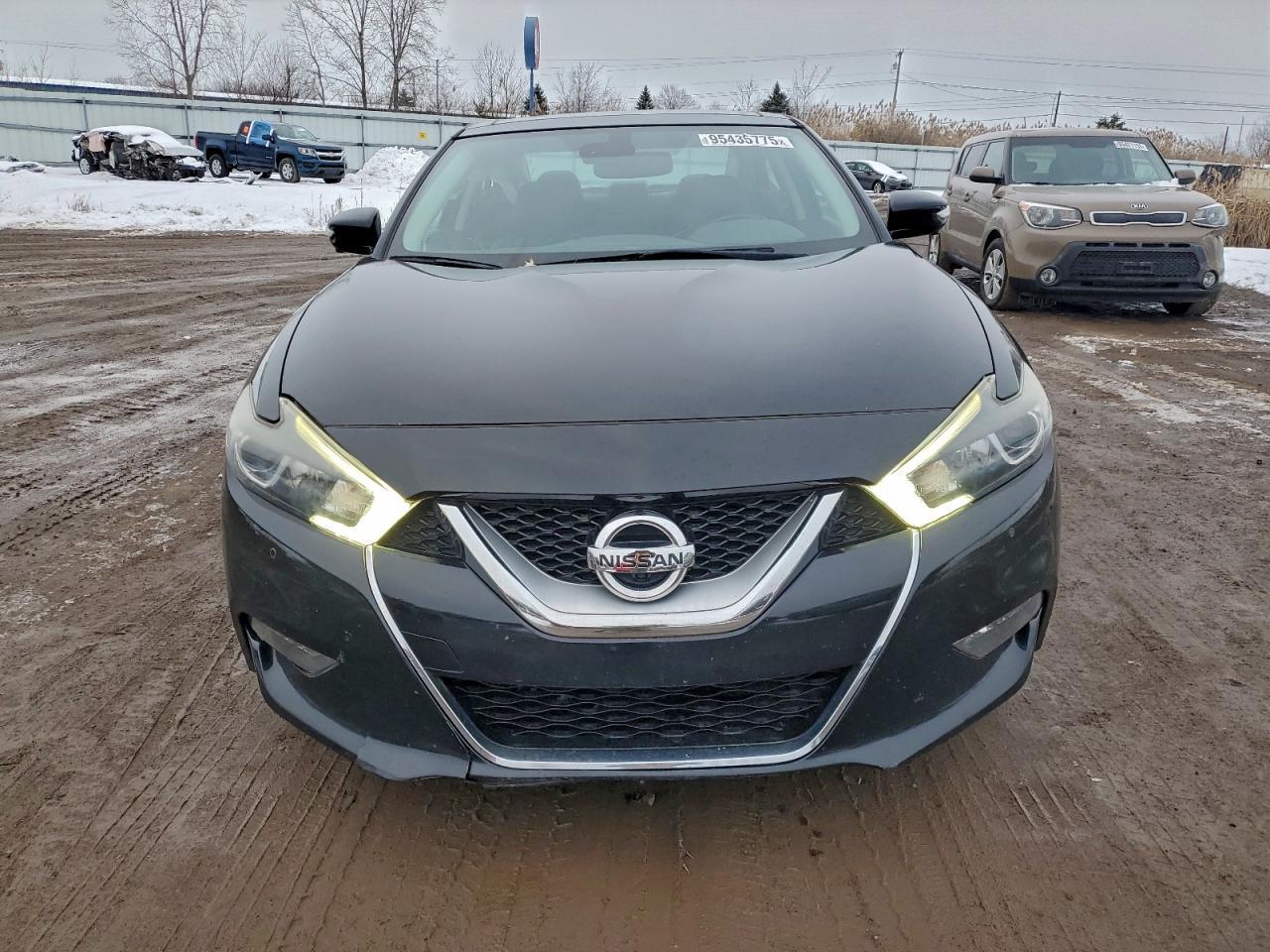 2017 Nissan Maxima 3.5S - Image 5