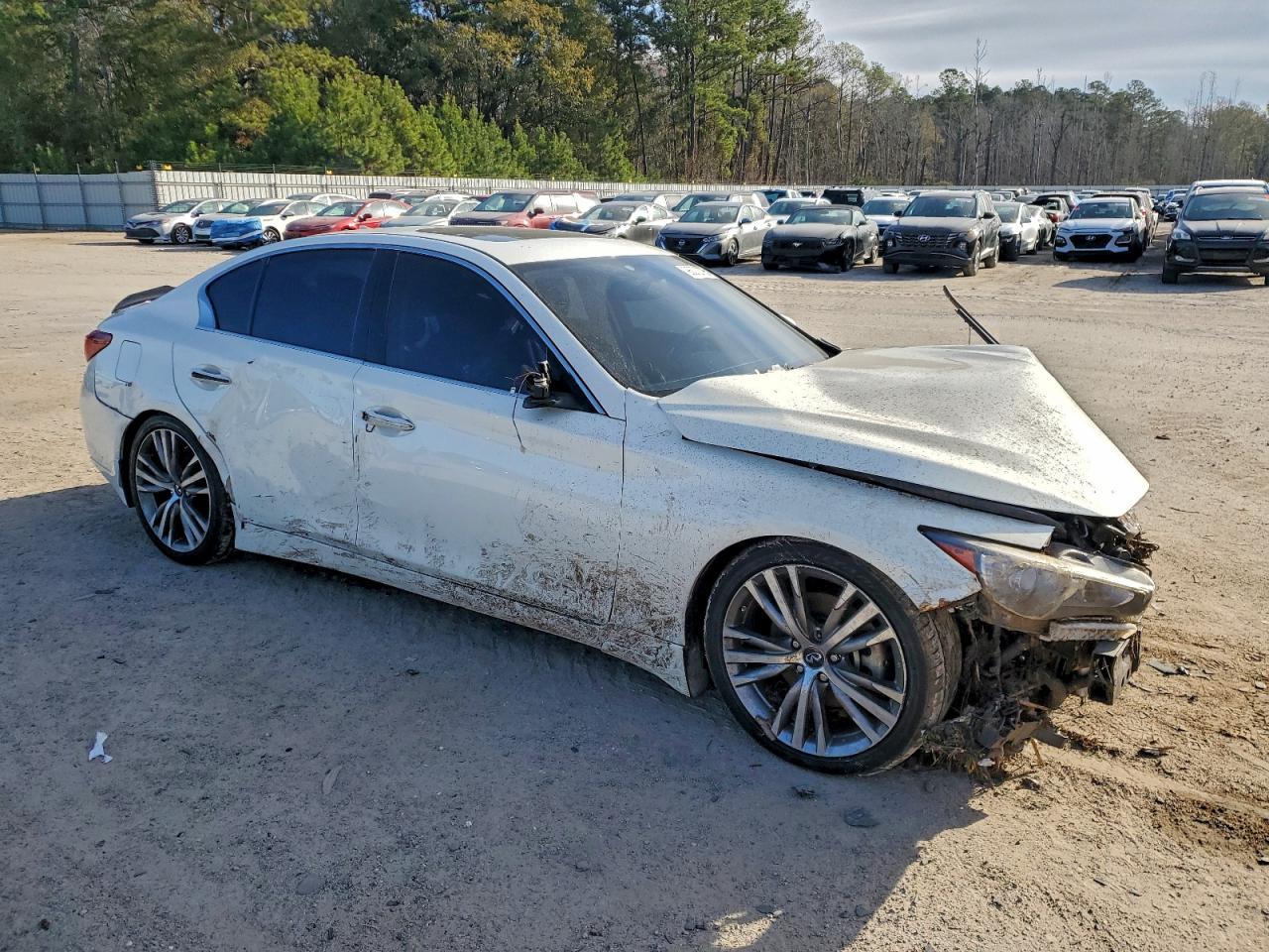 2018 Infiniti Q50 Luxe - Фото 4