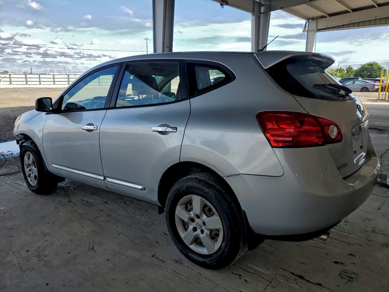 2013 Nissan Rogue S - Фото 3