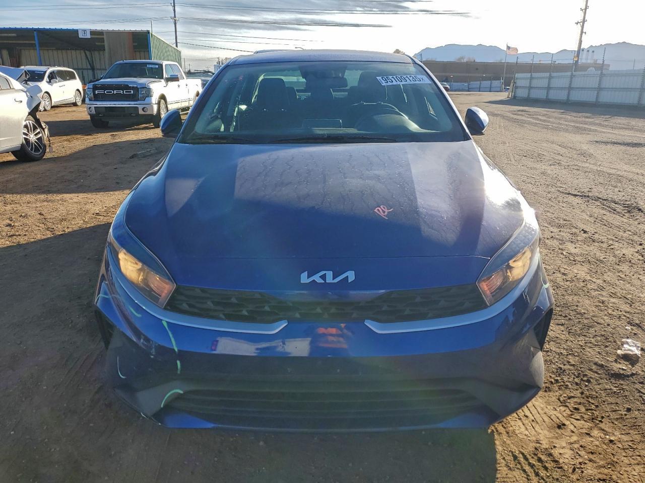 2024 Kia Forte - Фото 5