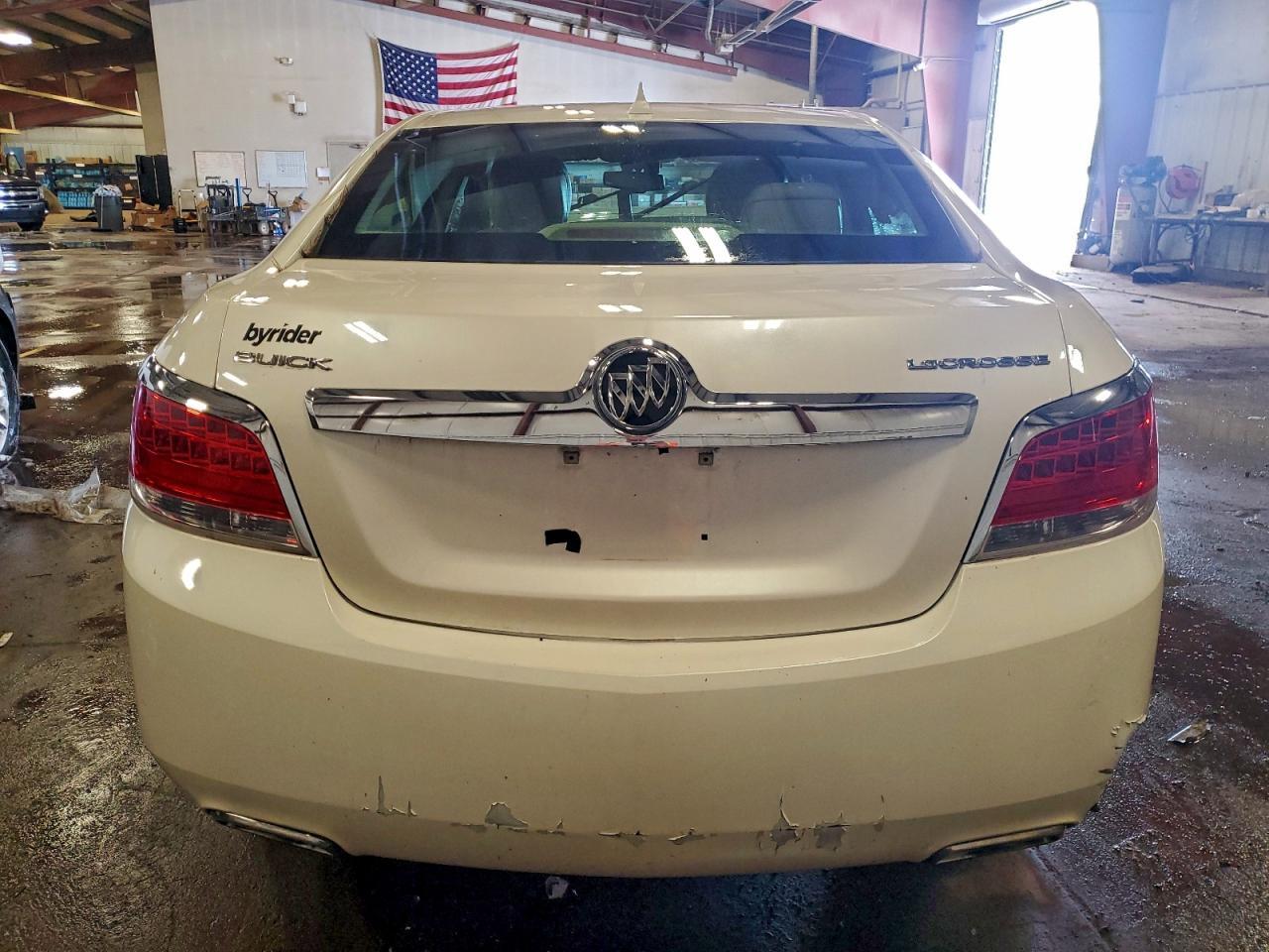 2012 Buick Lacrosse - Image 6