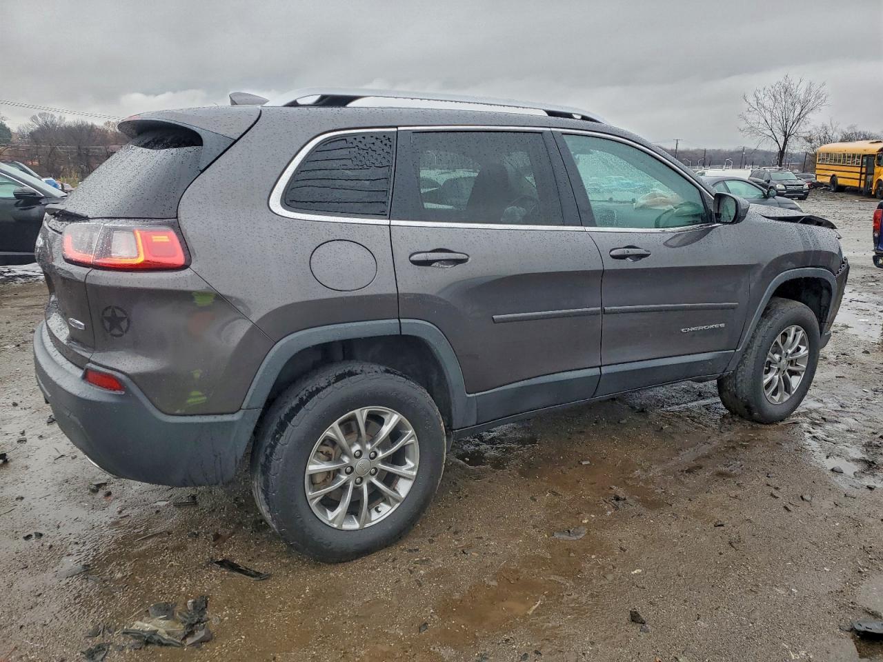 2019 Jeep Cherokee Latitude Plus - Фото 3
