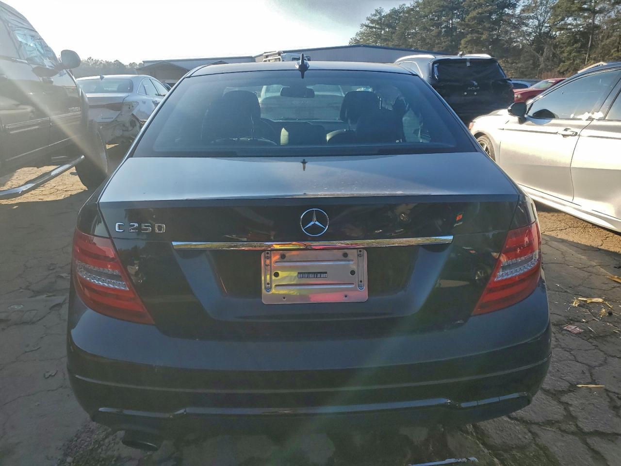 2014 Mercedes-Benz C 250 - Фото 6