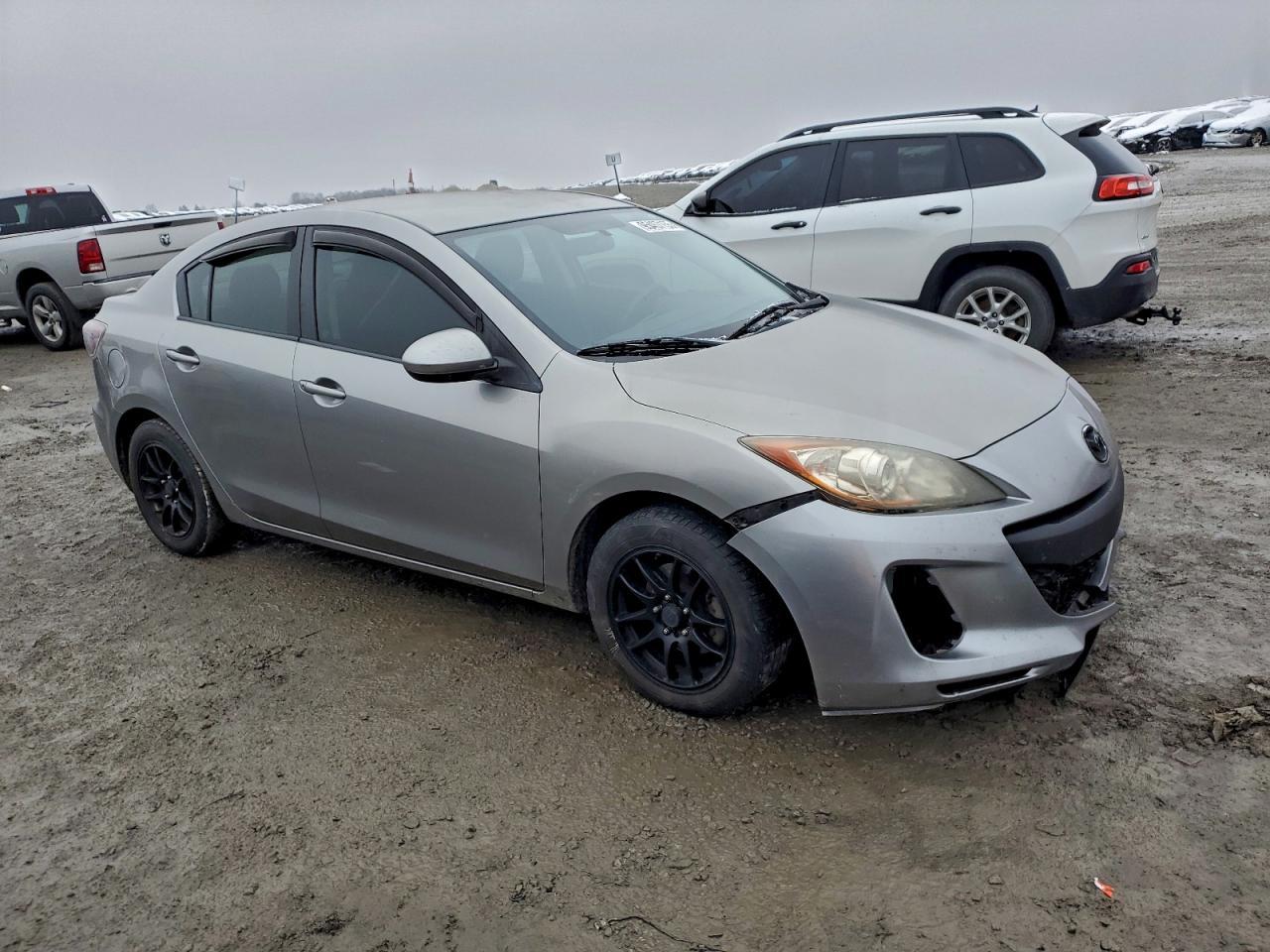 2013 Mazda 3 I - Фото 4