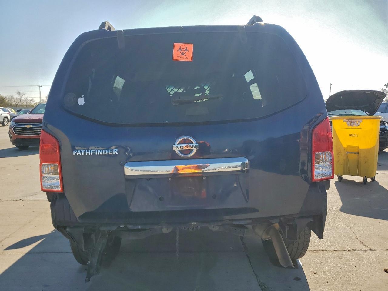 2012 Niss Pathfinder - Фото 6