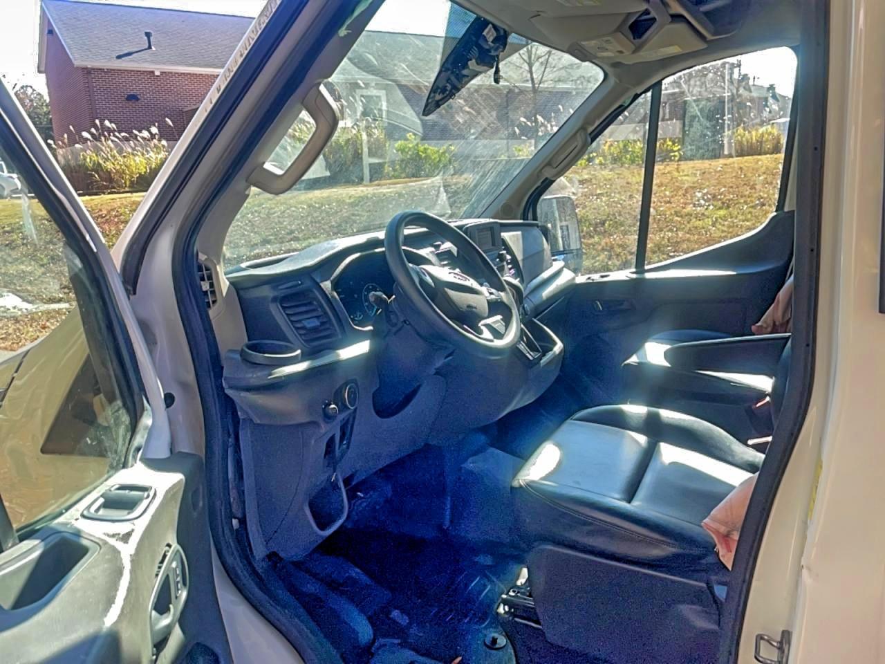 2022 Ford Transit T-250 - Фото 5