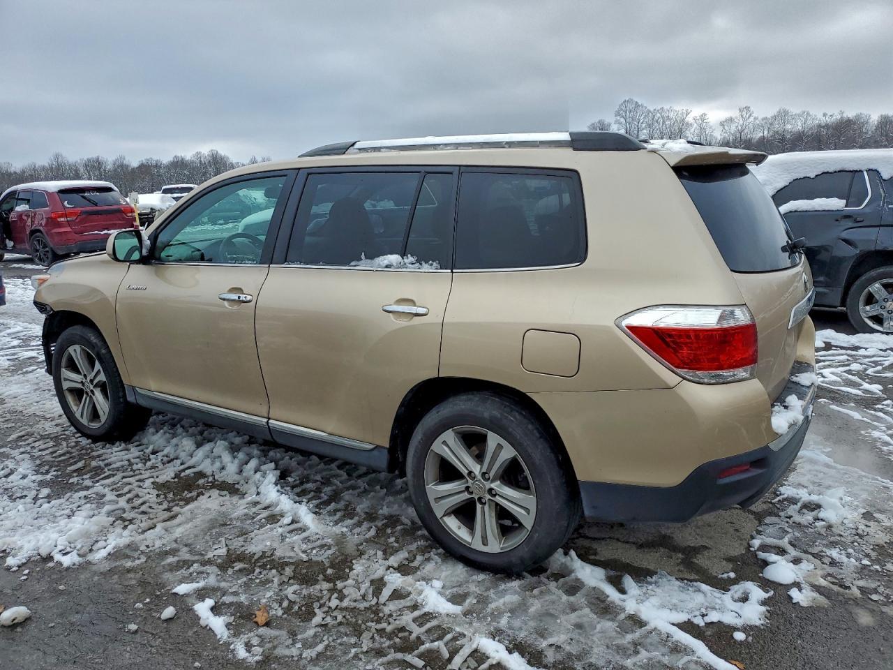 2011 Toyota Highlander Limited - Image 2