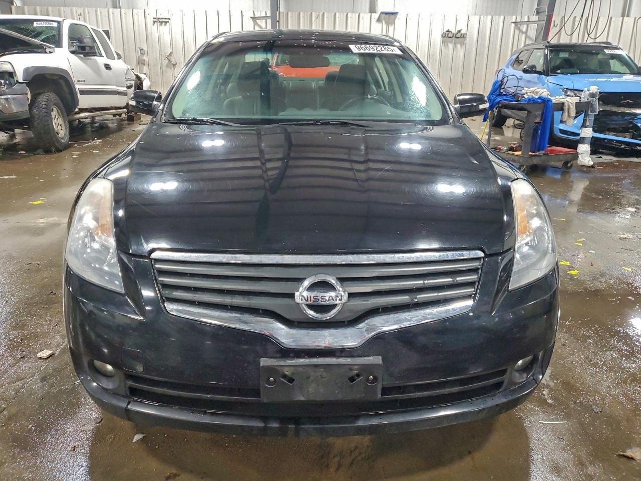 2008 Nissan Altima 3.5Se - Фото 5