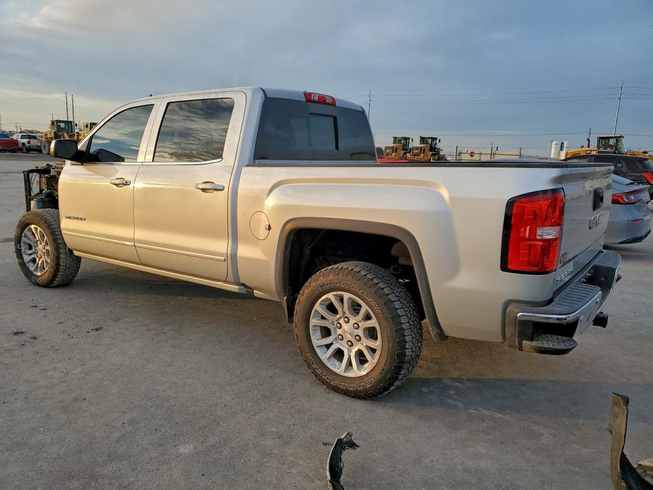 2018 GMC Sierra K1500 Sle - Фото 2
