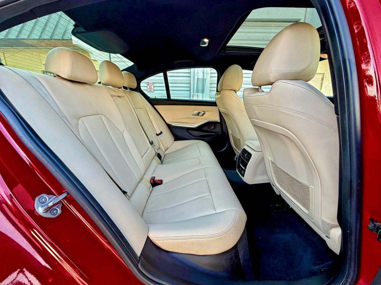 2020 BMW 330I - Фото 6