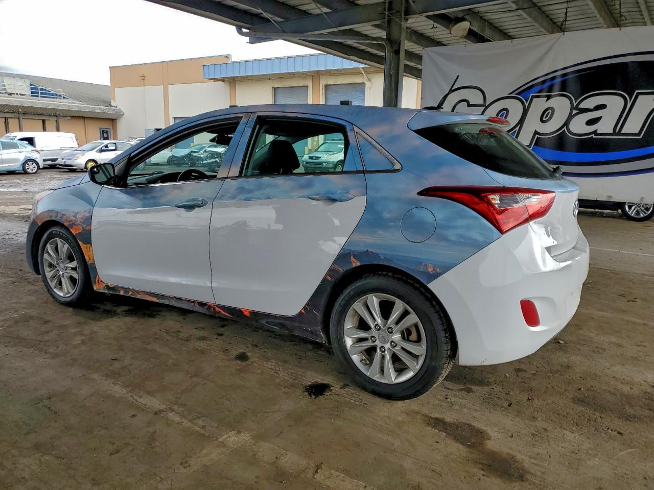 2017 Hyundai Elantra Gt - Фото 2