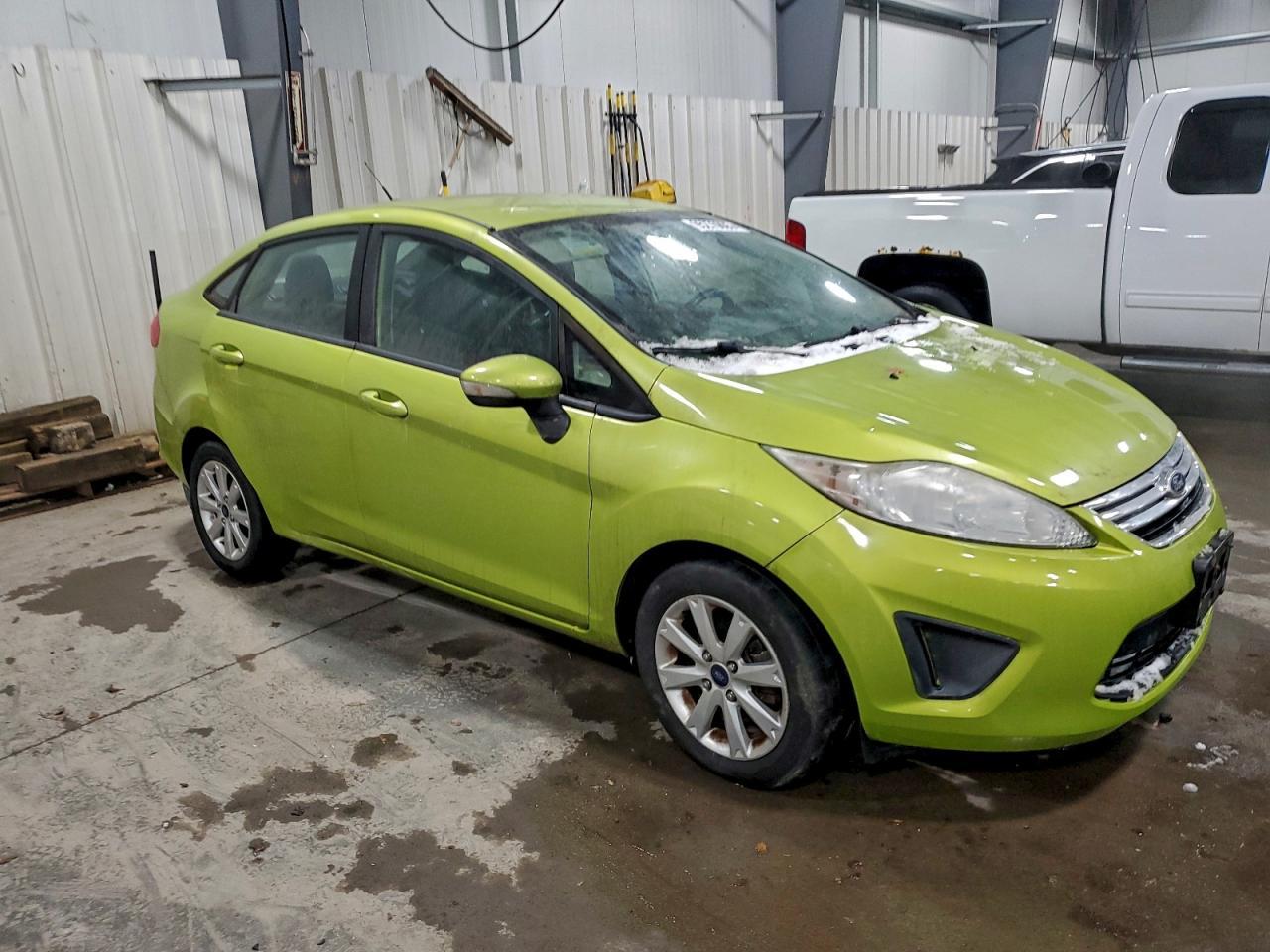 2013 Ford Fiesta Se - Image 4