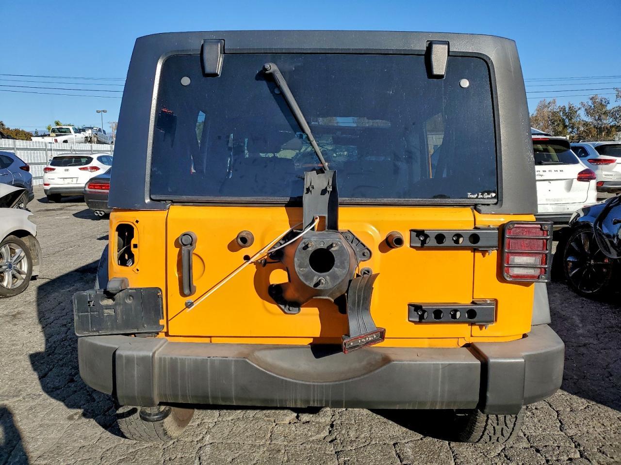 2012 Jeep Wrangler Unlimited Sport - Image 6