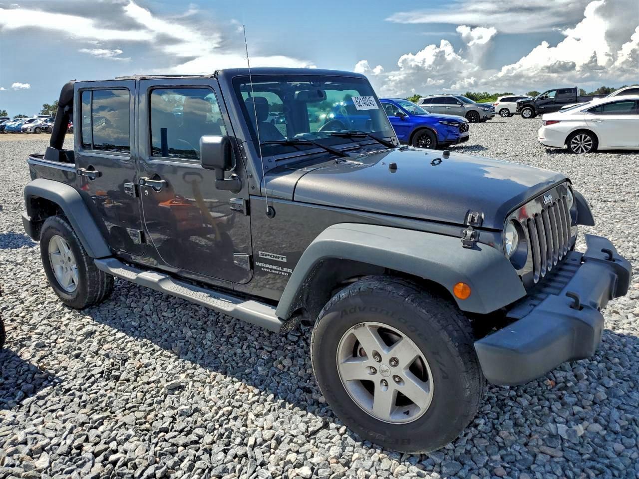 2017 Jeep Wrangler Unlimited Sport - Image 4