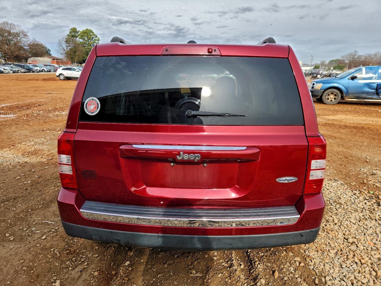 2016 Jeep Patriot Latitude - Image 6