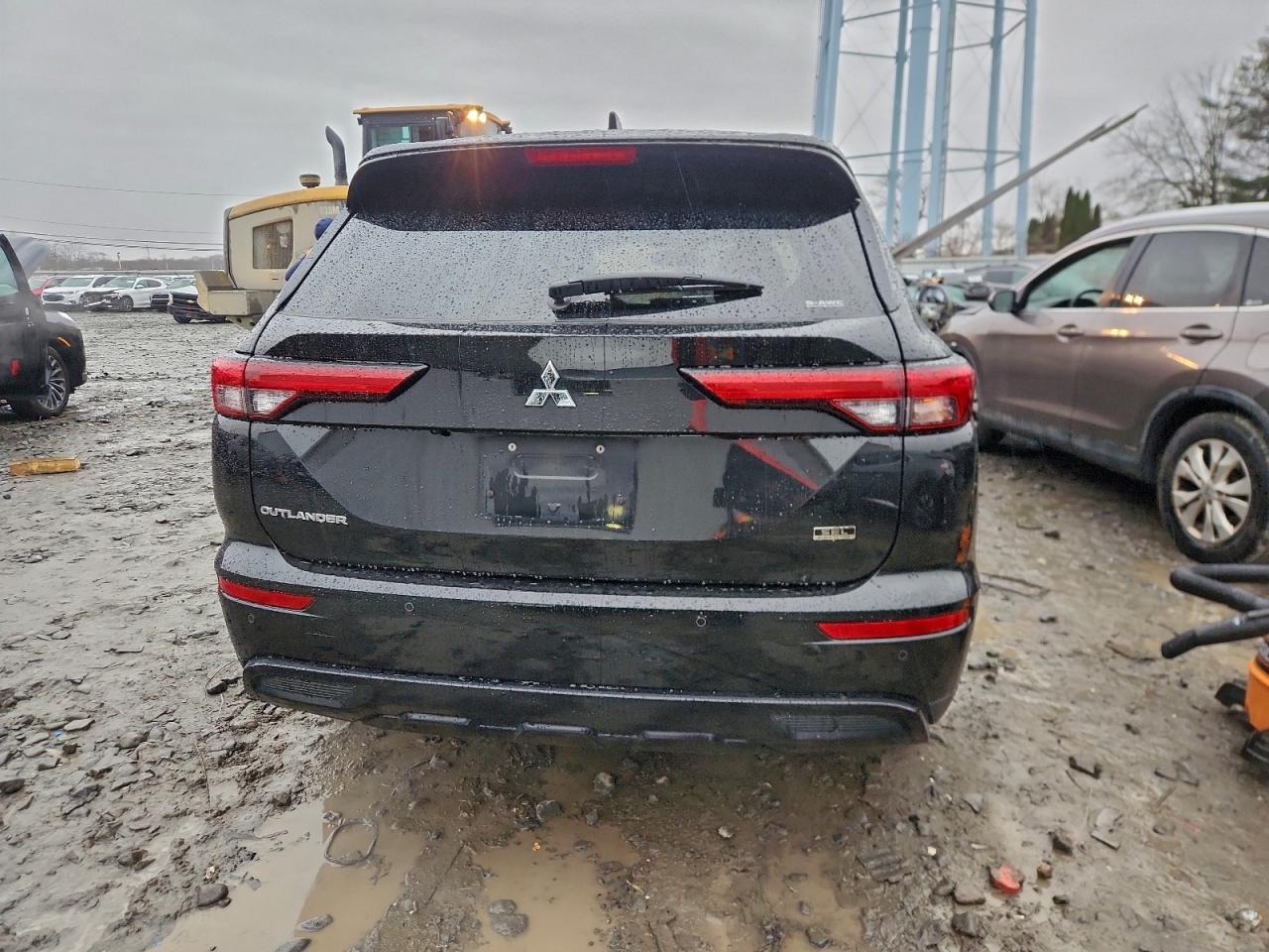 2023 Mitsubishi Outlander Sel - Image 6