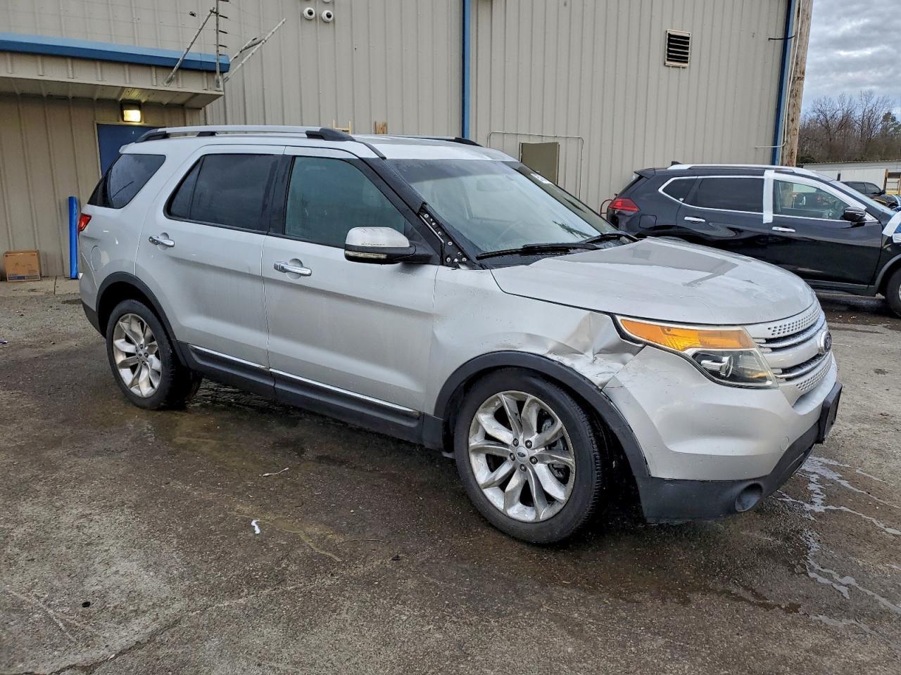 2013 Ford Explorer Limited - Image 4