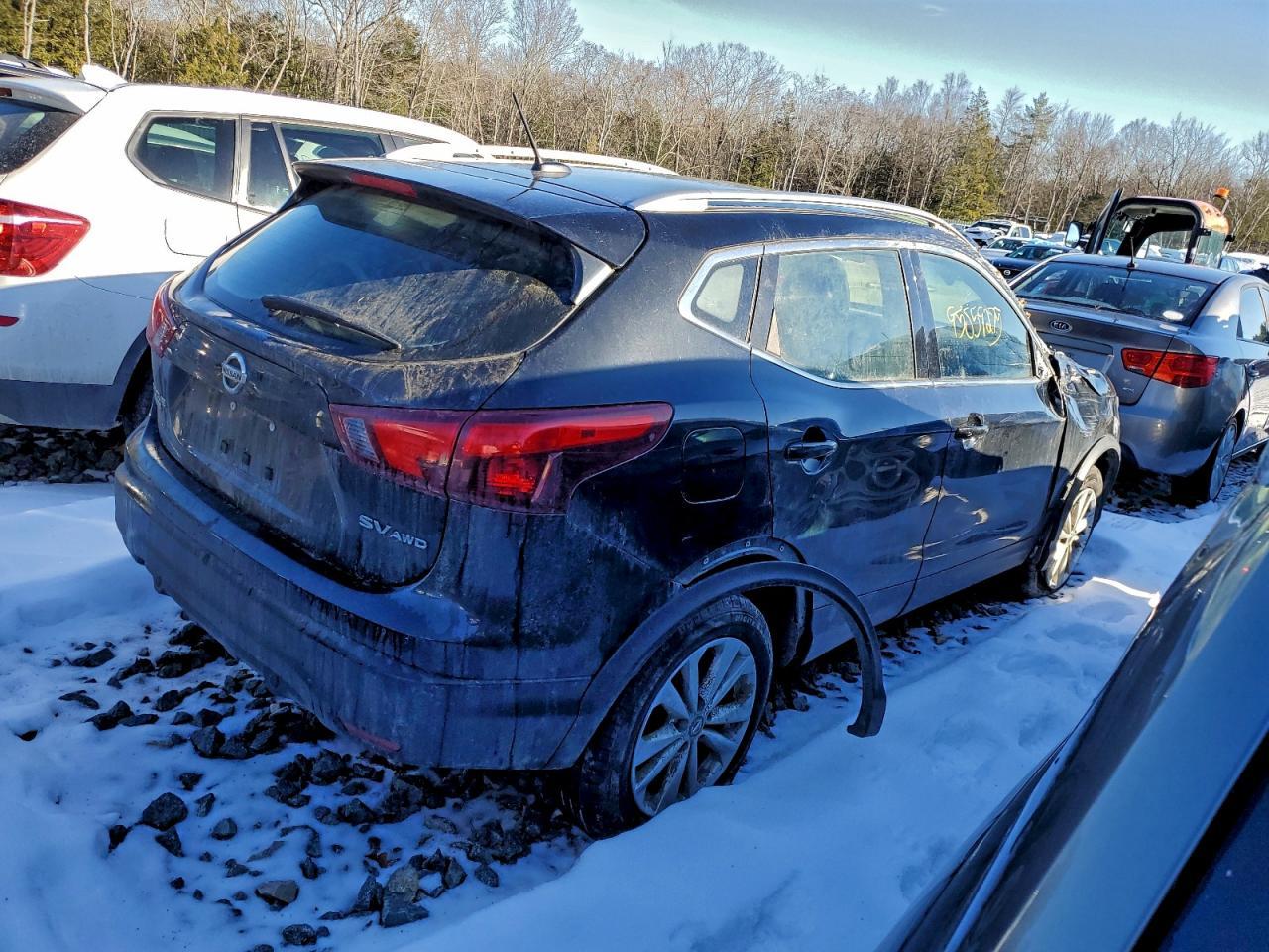2019 Niss Rogue Sport S - Фото 3
