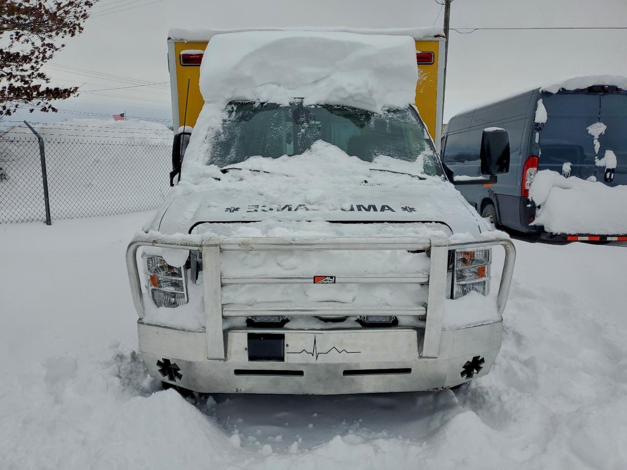 2023 Ford E450 Ambulance - Фото 5