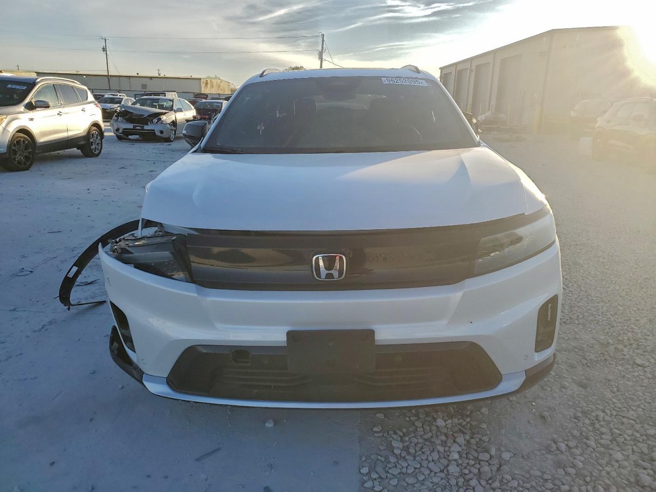 2025 Honda Prologue Tour - Фото 5