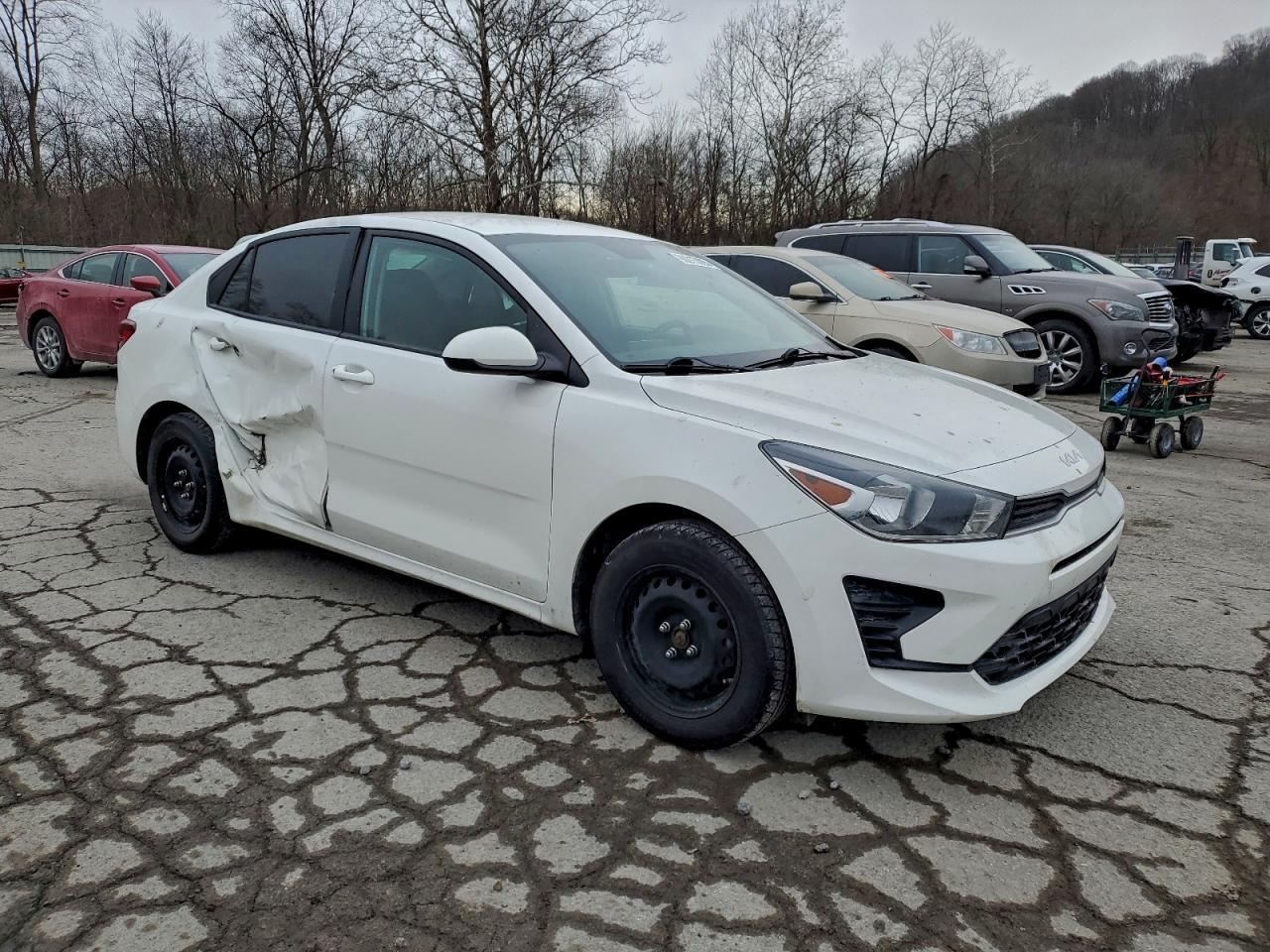 2022 Kia Rio Lx - Фото 4