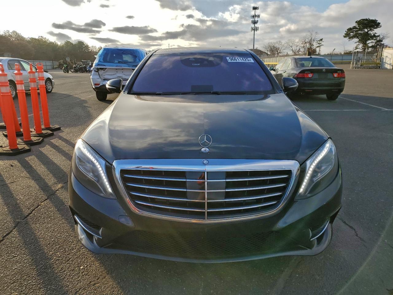 2015 Mercedes-Benz S 550 4Matic - Image 5