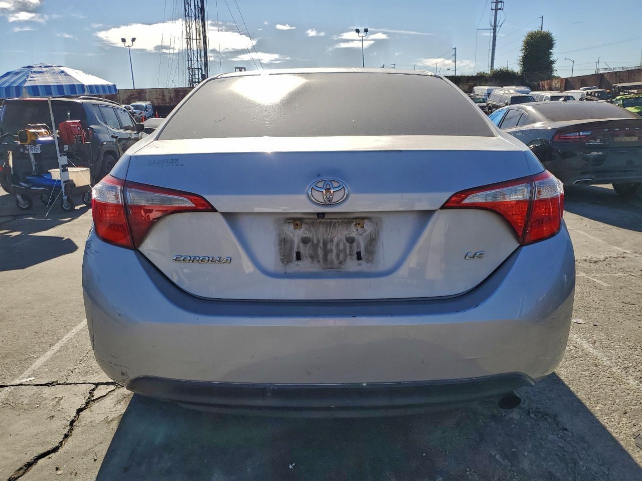2014 Toyota Corolla L - Фото 6