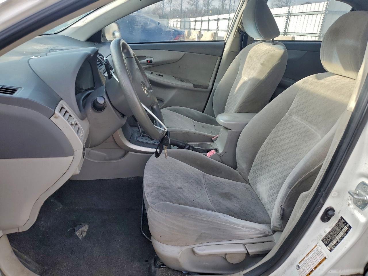 2009 Toyota Corolla Base - Фото 7