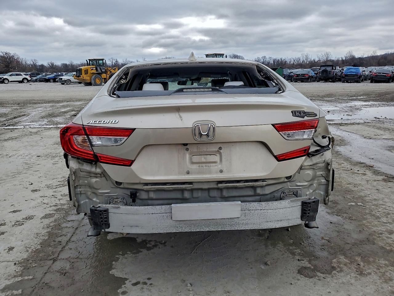 2020 Honda Accord - Фото 6