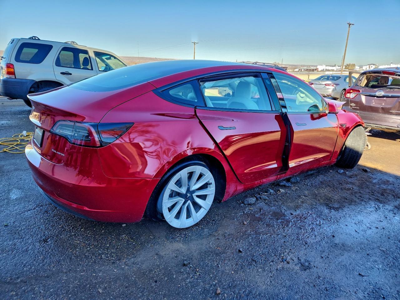 2021 Tesla Model 3 - Фото 3