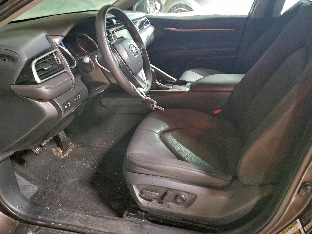2018 Toyota Camry L - Фото 7