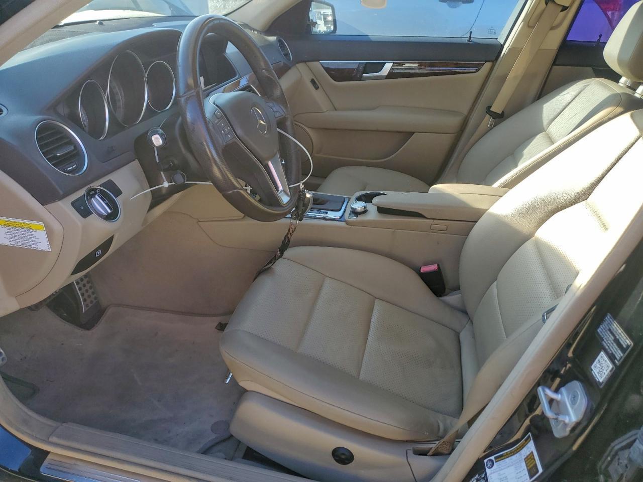2014 Mercedes-Benz C Class - Фото 7
