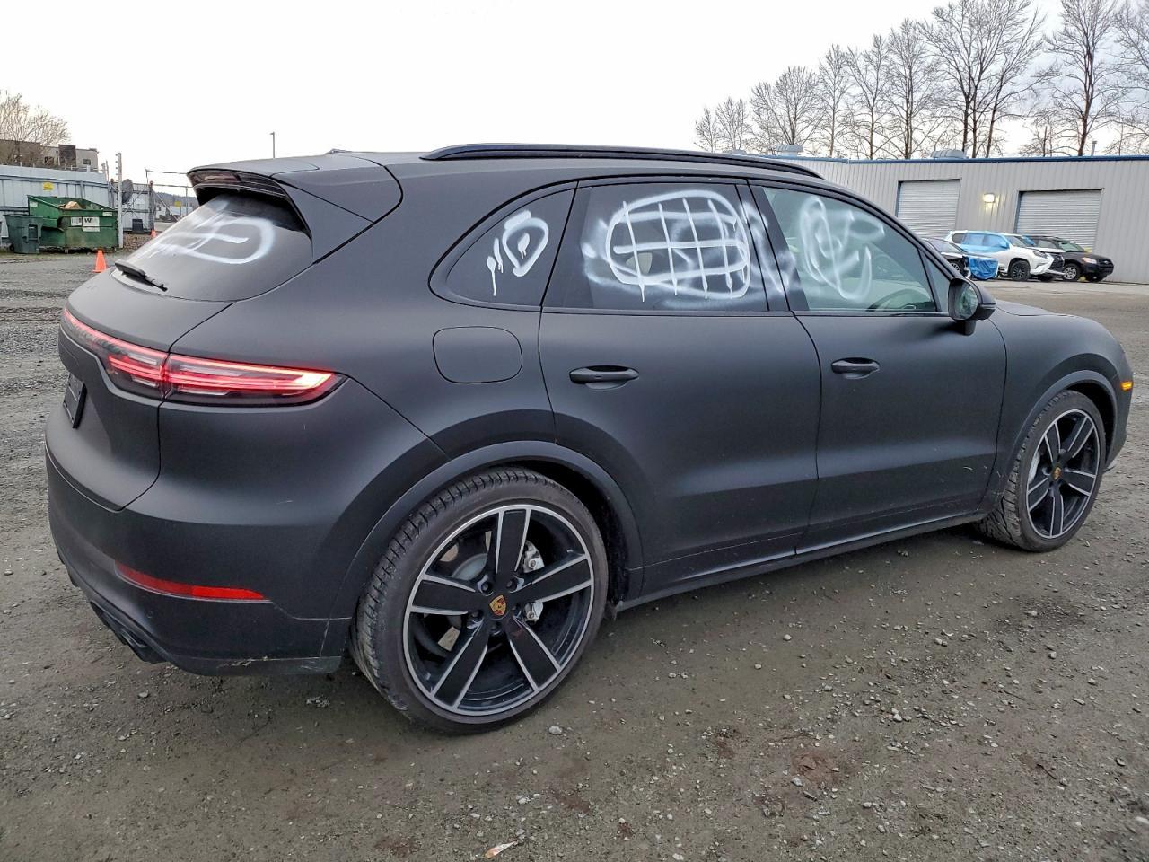 2021 Porsche Cayenne Turbo - Image 3