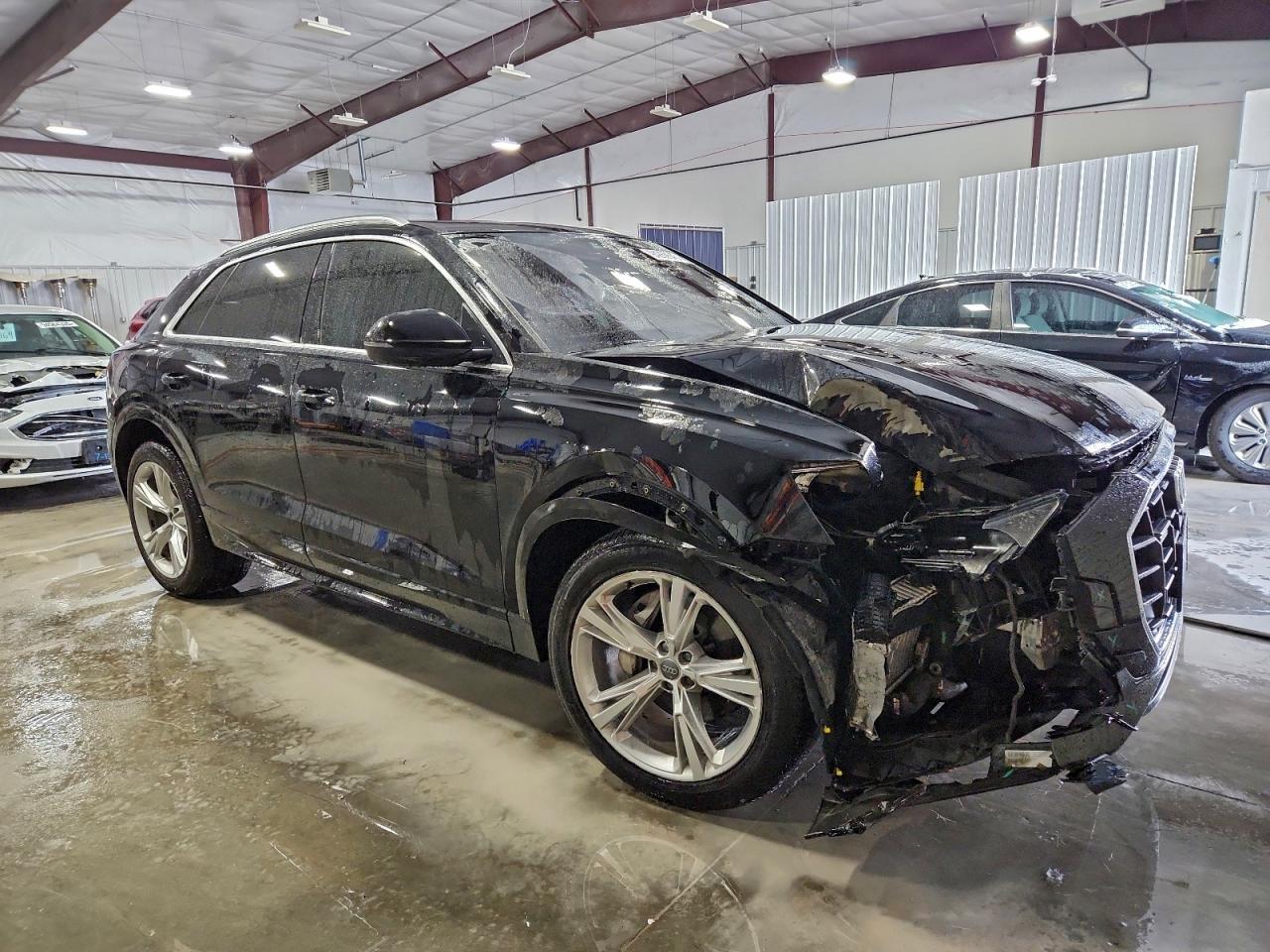 2019 Audi Q8 Premium Plus - Фото 4