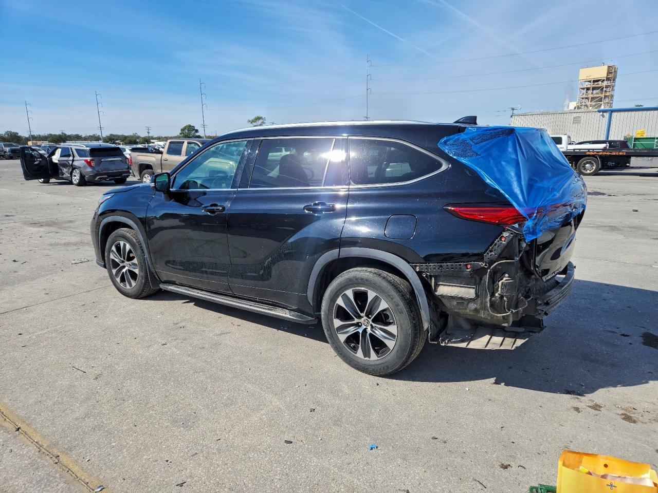 2020 Toyota Highlander Xle - Фото 2