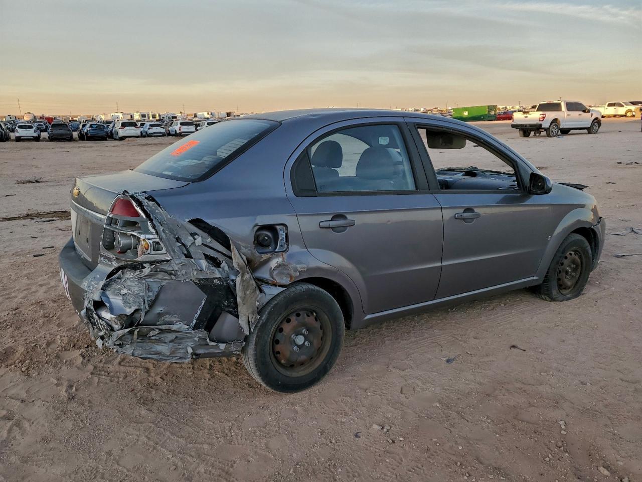 2009 Chevrolet Aveo Ls - Image 3